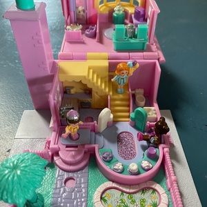 1993 Polly pocket